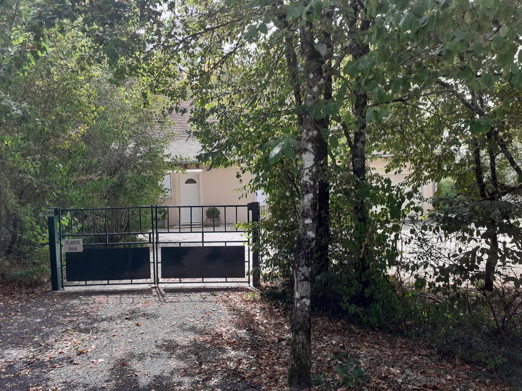 La Villa Le Petit Bois, Pres Rocamadour, Padirac Lavergne  Buitenkant foto